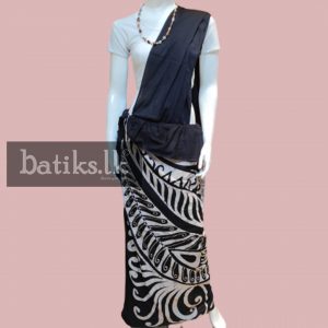 Cotton Batik Saree in Black & White with leaf Design Pattern